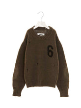 Logo sweater